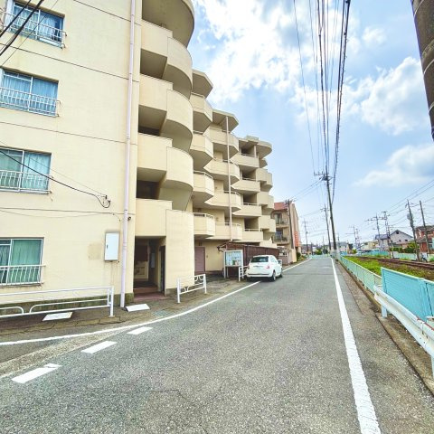 エスカイア三俣B