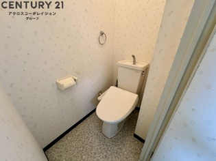 シンプルで使いやすいトイレです