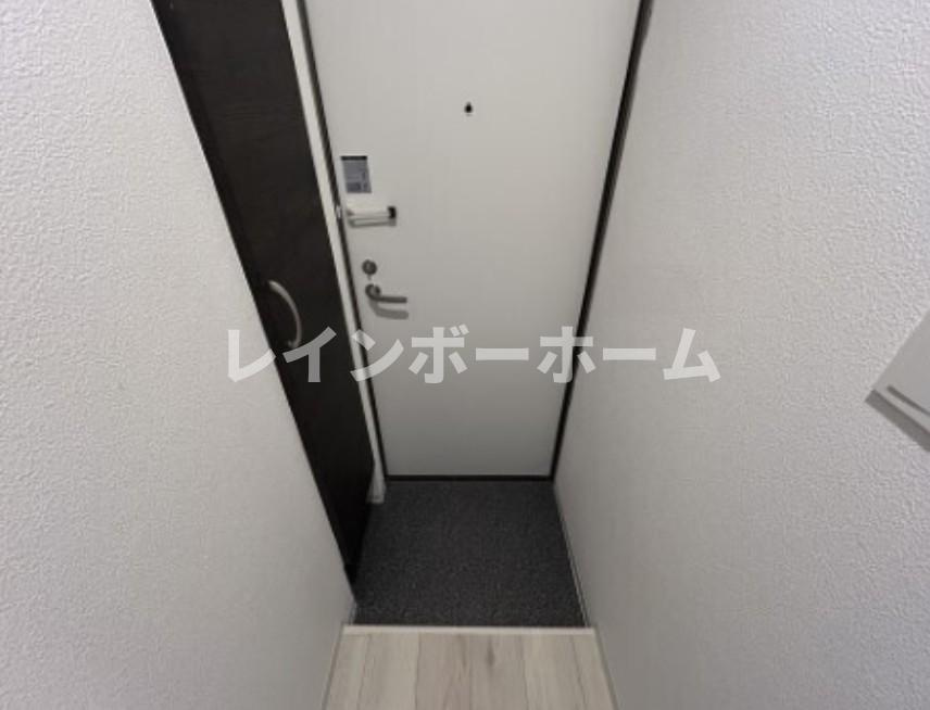 ジーメゾン鎌ケ谷シエルの玄関