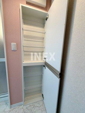 横浜市保土ケ谷区和田１丁目のアパートの玄関