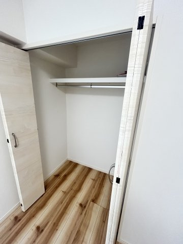 レオロイヤル塚口駅前の収納