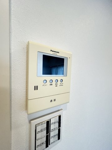 レオロイヤル塚口駅前のセキュリティ