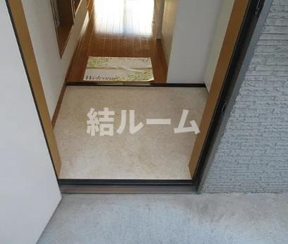 豊島区西池袋２丁目のアパートの玄関