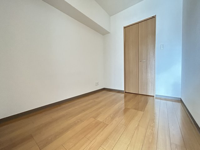 【寝室】ペルソナ大手町