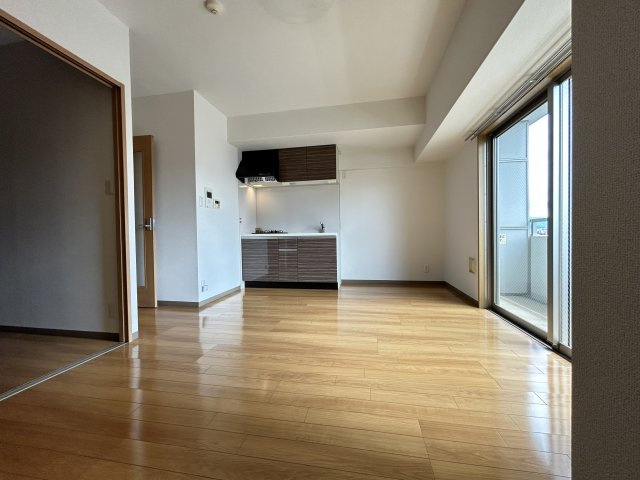 【居間・リビング】ペルソナ大手町
