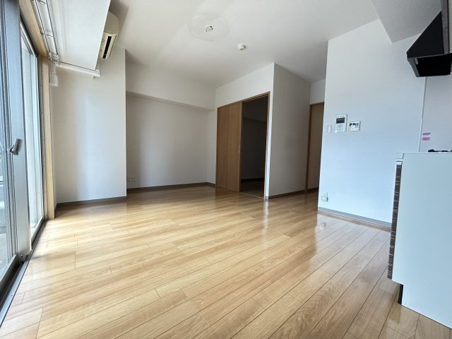 【居間・リビング】ペルソナ大手町