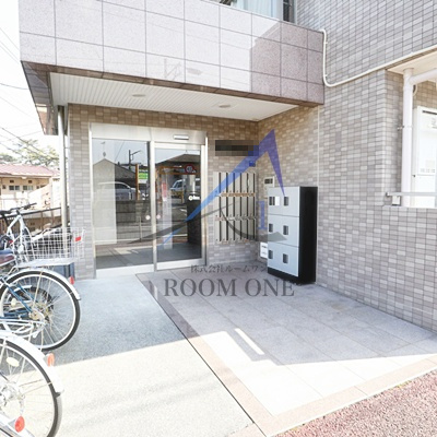 シャテロハイツ弐番館のエントランス|エントランスです。