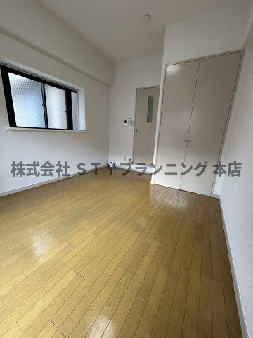 仲介手数料０円！ベルコモンズ池見の居間・リビング