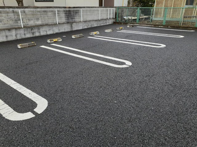 【駐車場】 | ラフィーネ | 駐車場完備です