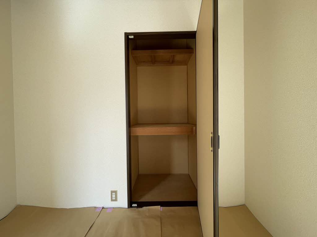朝日ヶ丘ハイツ Ｂの収納