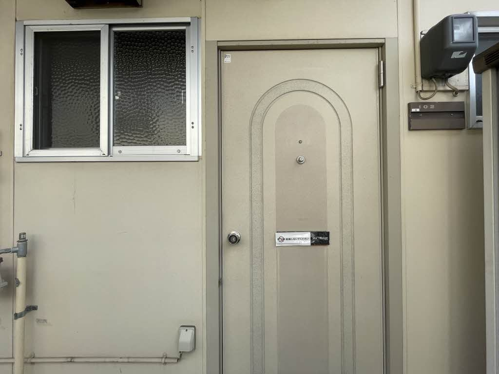朝日ヶ丘ハイツ Ｂの玄関