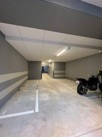 プレサンス葵デュリス　名古屋市賃貸　仲介手数料無料の駐車場