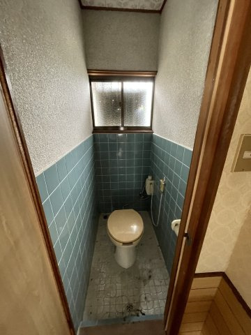 紀の川市東国分・中古戸建・54808のトイレ