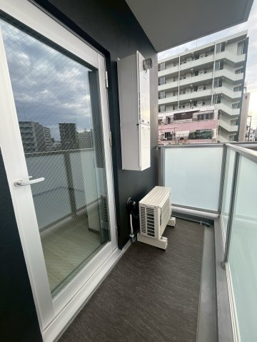 GENOVIA西川口Ⅲのバルコニー