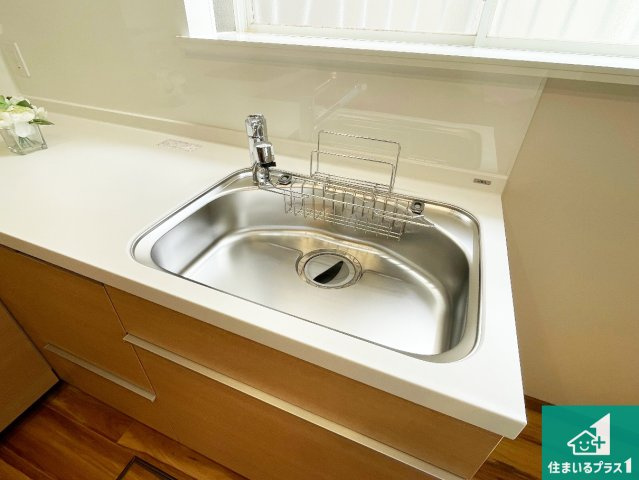 宝塚市安倉南　中古一戸建ての設備|広々としたシンクで食器洗いも楽々！