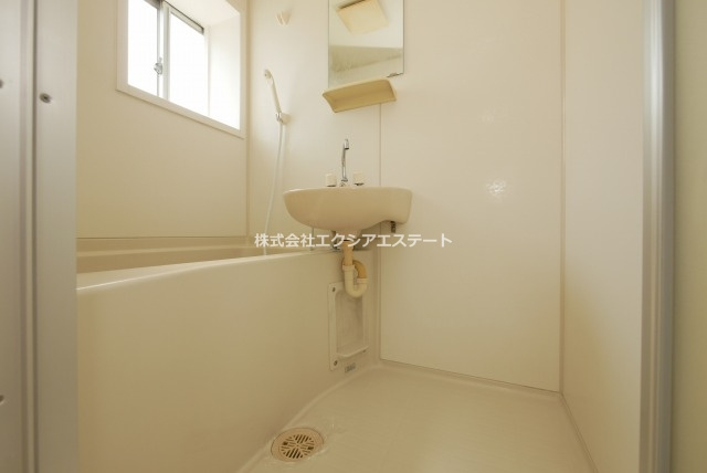 パルミエール岸里の浴室