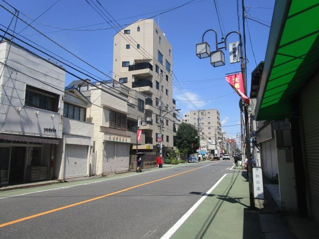 文京区千駄木１丁目の店舗一部