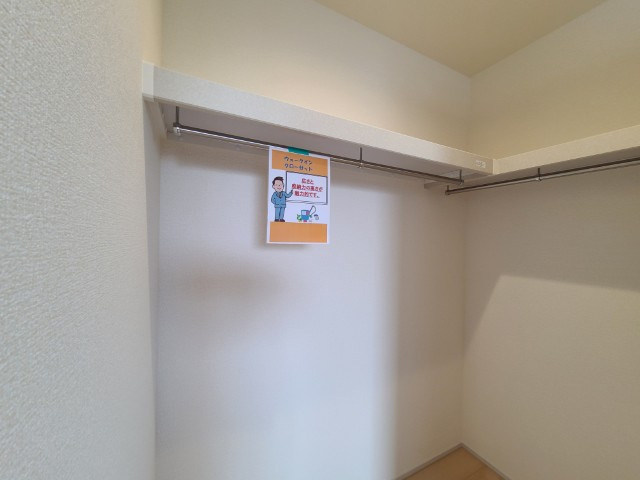 【新築戸建】　いわき市江名北口第2　長期優良住宅の寝室|同社施工写真の寝室に家具を配置したイメージ画像です。※本画像はCGで作成しており、実際に現地に 家具は置かれておりません。また、価格に 家具は含まれておりません。