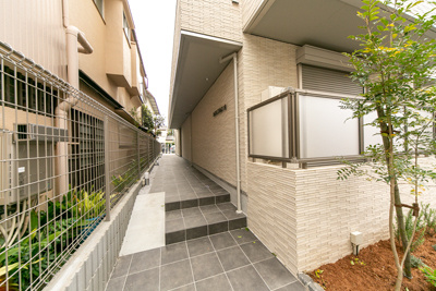【エントランス】 | HAKUBI TERRACE 大崎