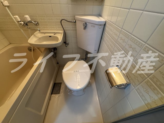 リブスペース上小阪のトイレ|落ち着いたトイレです