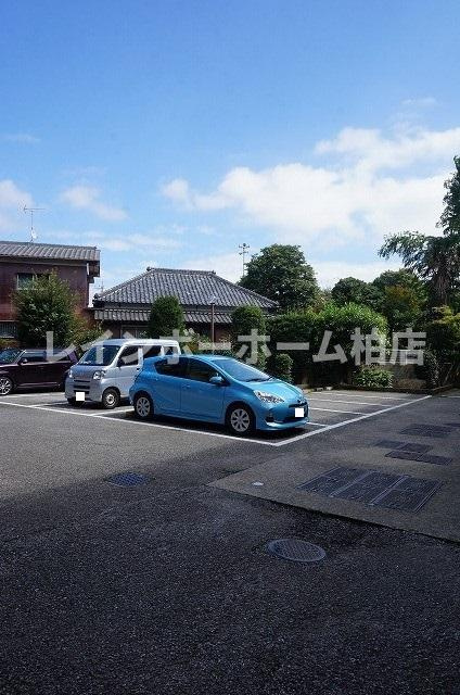 【仲介手数料：50％OFF】対象物件！の駐車場|駐車場完備です