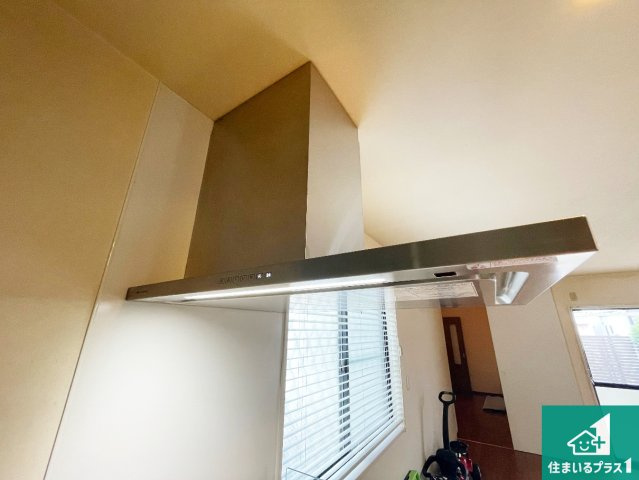 伊丹市荻野　中古一戸建ての設備|スタイリッシュな印象のフラットタイプ！ＬＥＤ照明付き！
