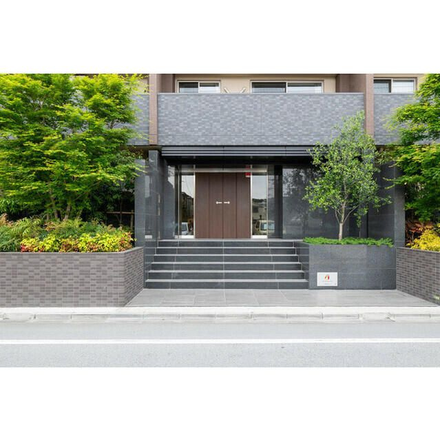 ＫＤＸレジデンス尾山台のエントランス