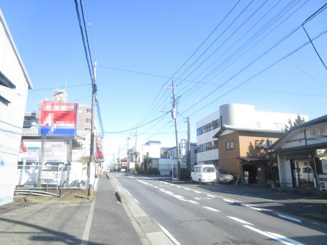 綾瀬市寺尾本町１丁目の倉庫