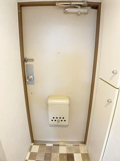 【玄関】 | トップ板橋 | 収納もある玄関です