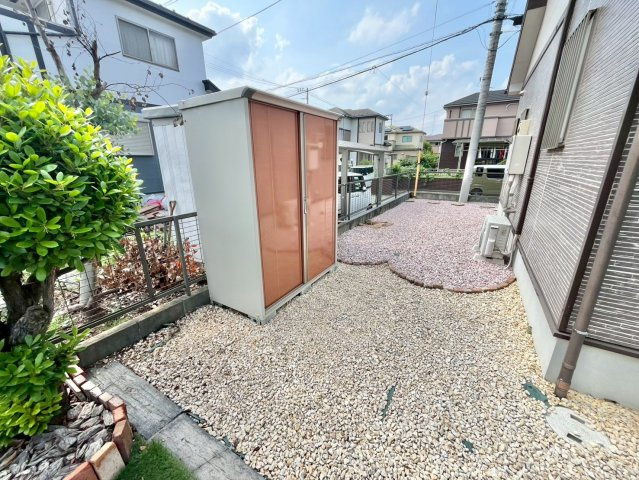 坂戸市横沼中古戸建の庭