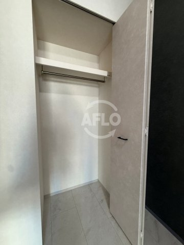 アーバネックス堺筋本町　開平小学校区の収納|アーバネックス堺筋本町　クローゼット