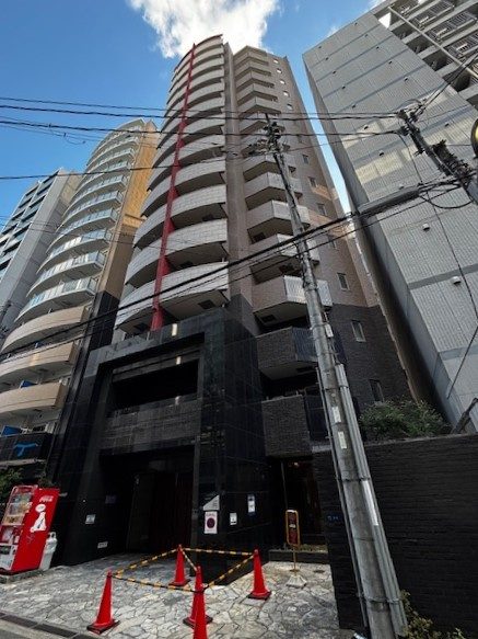 エスレジデンス本町マークスの外観
