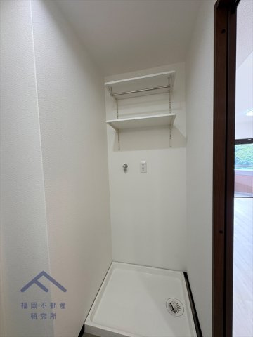 ロマネスク香住ケ丘のランドリースペース