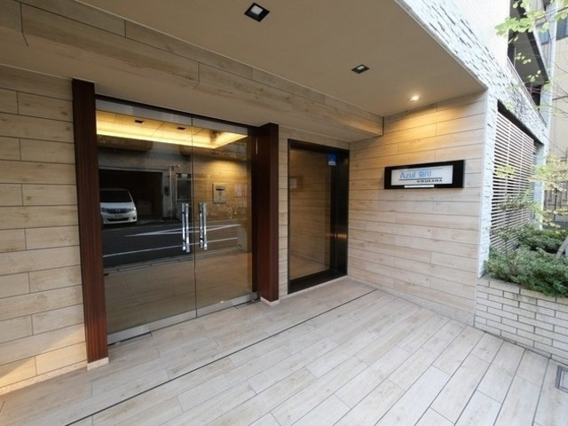 アスール菊川のエントランス