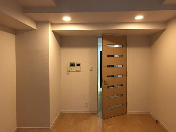 グランスイート明石町の居間・リビング