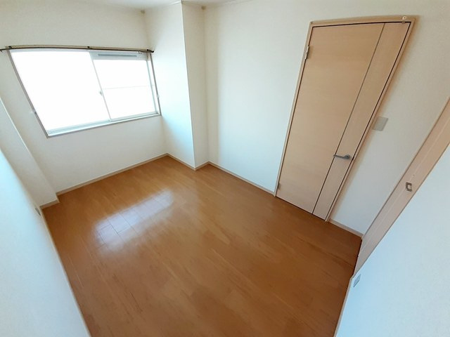 カームハイツ住吉の寝室