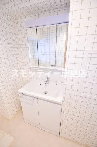 クリア・クレセント住之江の独立洗面台