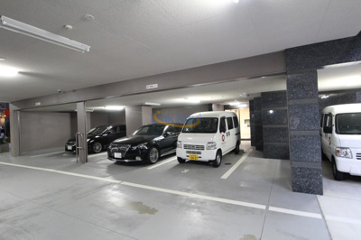 【駐車場】 | グランセジュール江坂