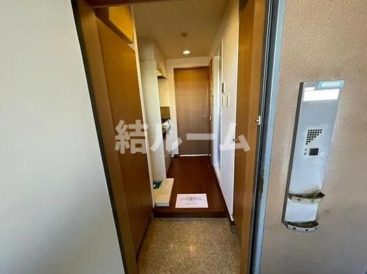 新宿区西落合１丁目の賃貸マンションの玄関|別号室参考写真