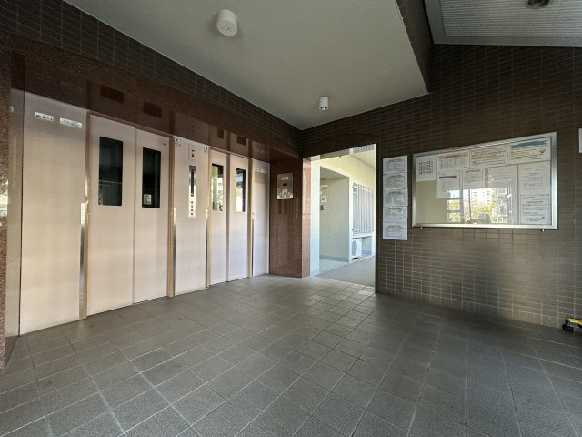 アバンドーネ西神春日台６号棟のその他共用部分