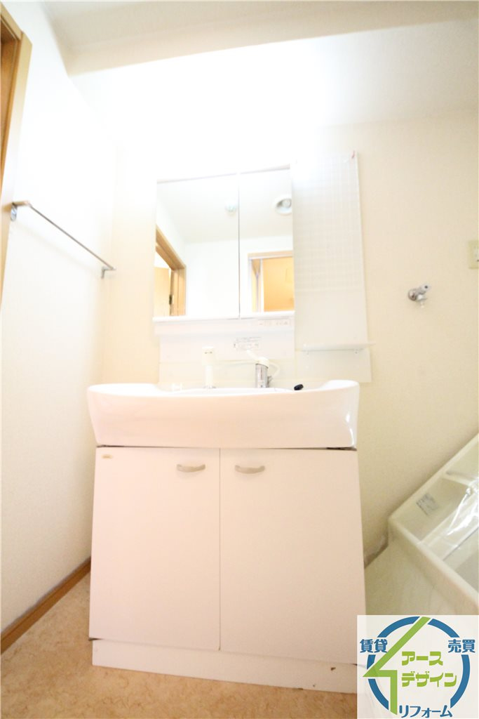 ポレール伊川　Ⅱの独立洗面台|※類似部屋