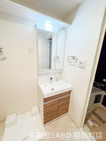 セイワパレス美章園の洗面所