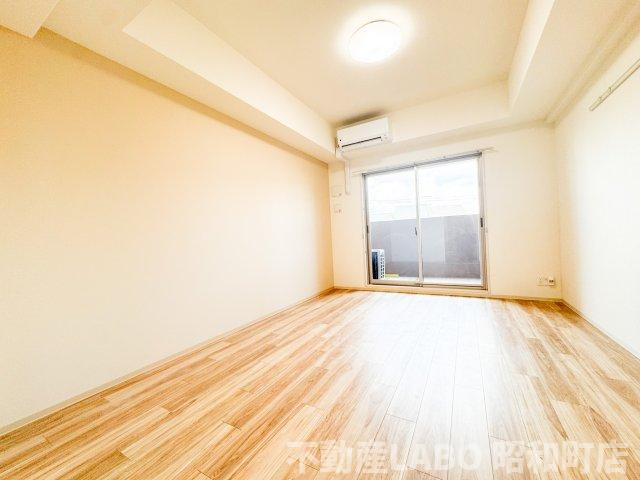 セイワパレス美章園の居間・リビング