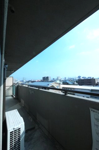 スカール青江Ⅰのバルコニー|※写真は別の部屋のものです。