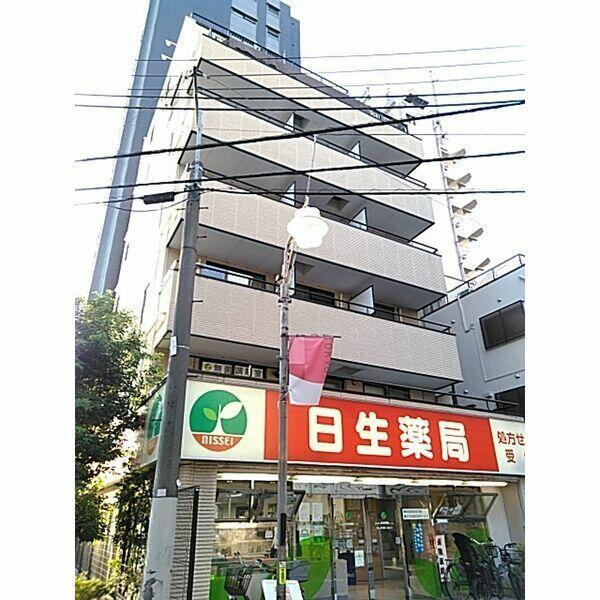 レヴェーユの外観