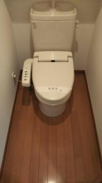 アーバイル池袋EASTのトイレ
