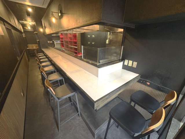 相模原市中央区淵野辺３丁目の店舗一部の内装