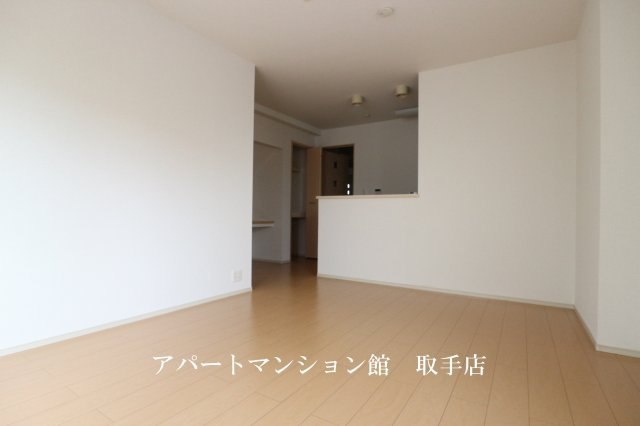 プレッソ・ヴィアーレⅠの周辺|その他