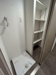【設備】 | LiveFlat西荻窪 | 室内洗濯機置き場。