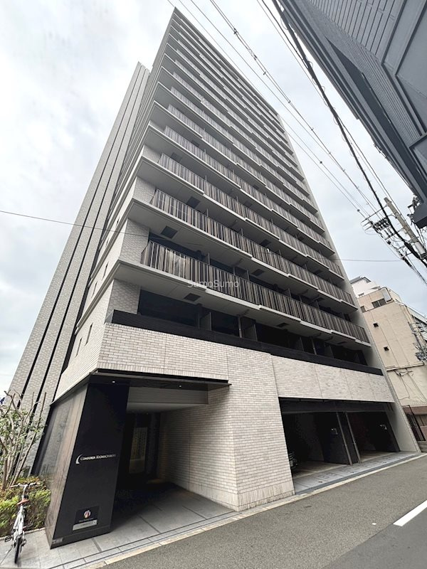 コンフォリア京町堀の外観